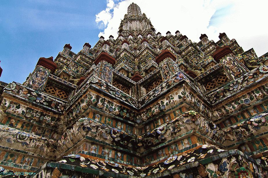 Tempelj Wat Arun v Bangkoku