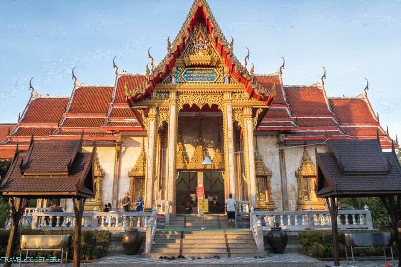 Wat Chalong v Phuketu