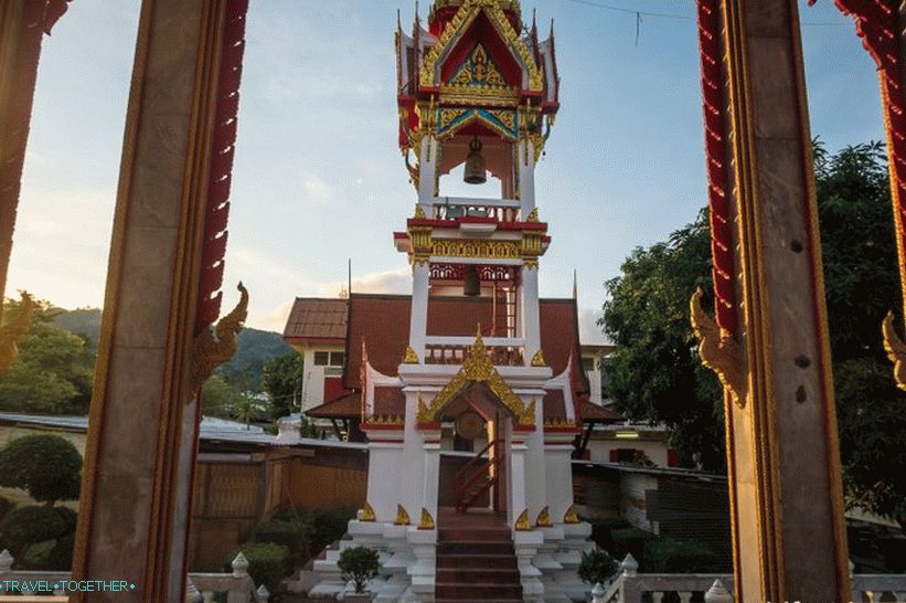 Wat Chalong v Phuketu - najbolj priljubljen tempelj na otoku