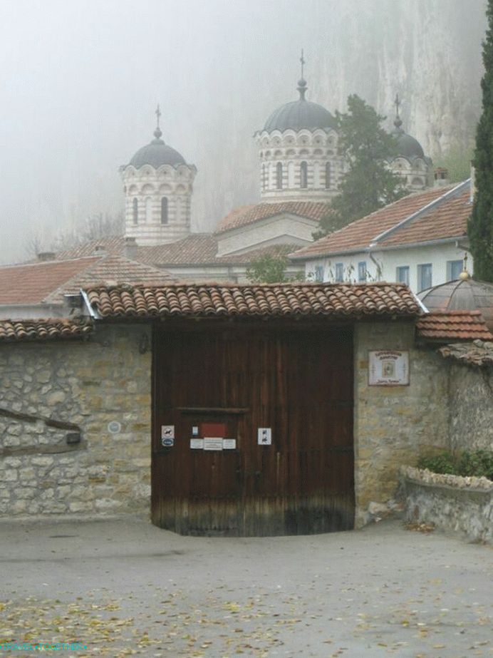 Samostan Svete Trojice