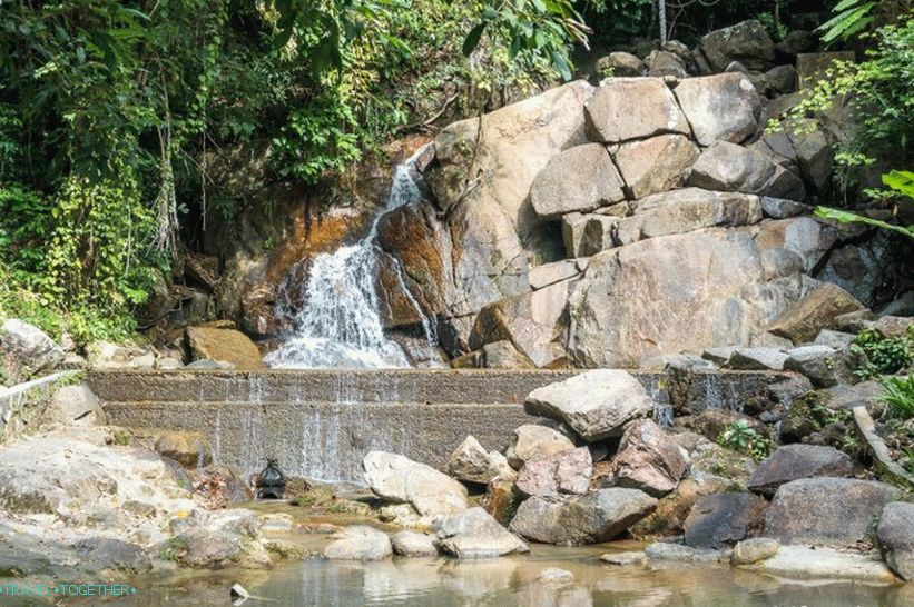 Kathu Falls v Phuketu
