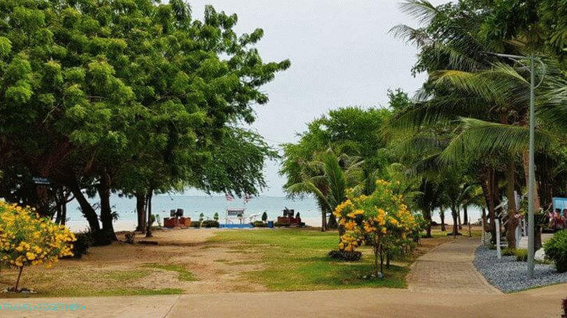 Vojaška plaža (plaža Sai Kaew) v Pattayi