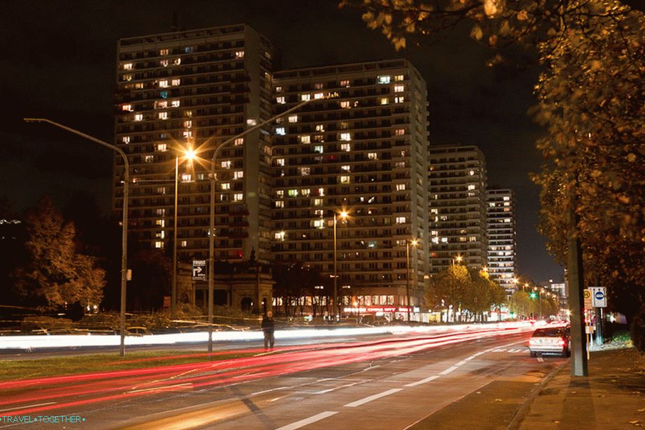 Spominja na novi Arbat v Moskvi