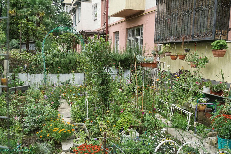 Zasebni vrtovi - lepi, a samozaključeni