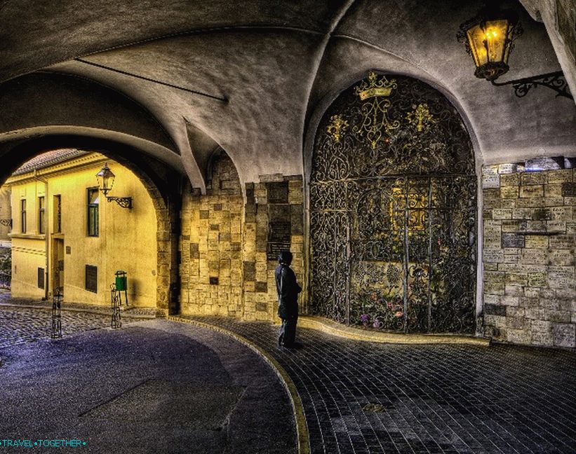 Stone Gate